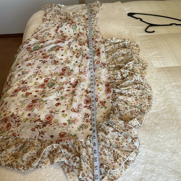 Miss Me Floral Ruffle Maxi Dress Size Medium - Picture 13 of 14